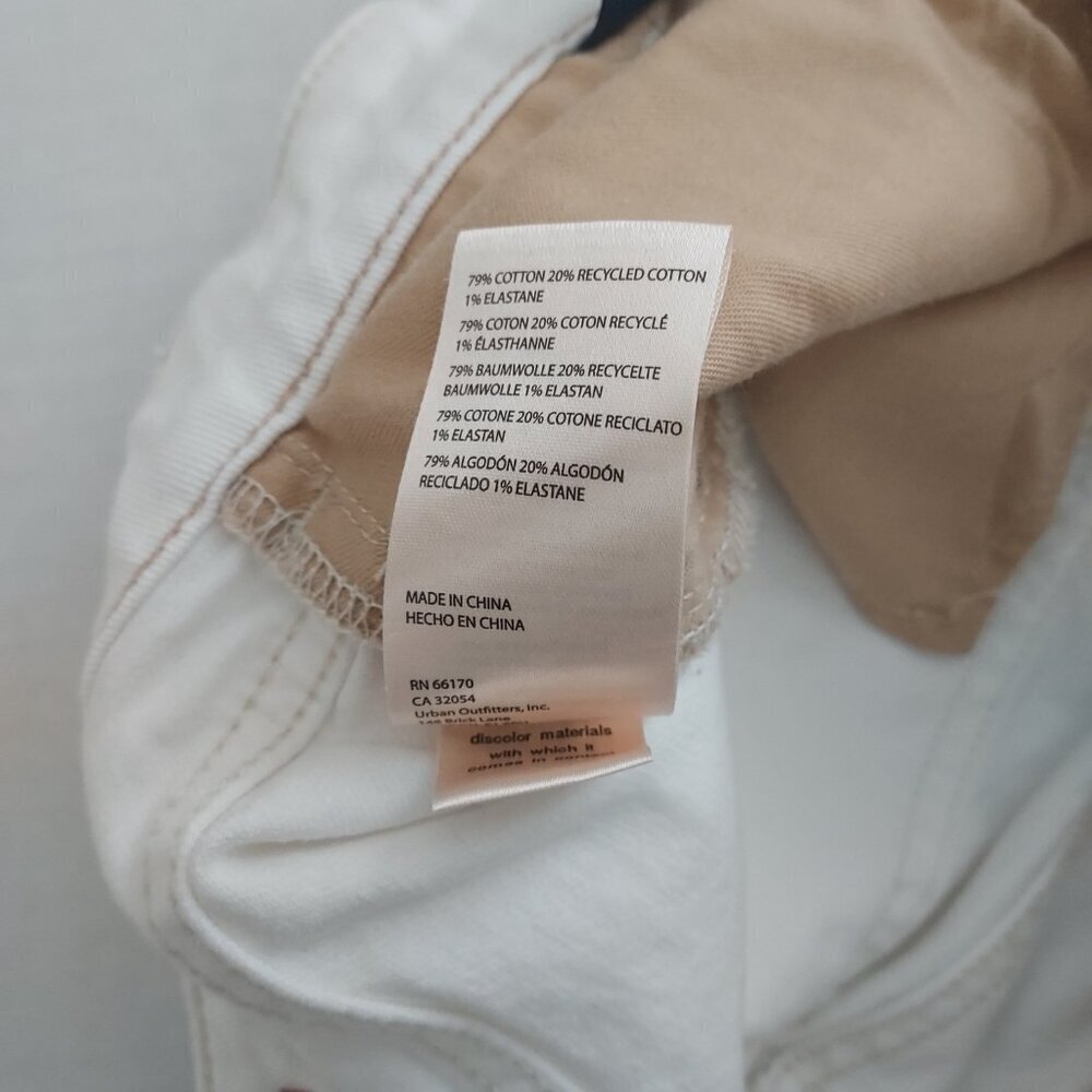 Pilcro Anthropologie Distressed White Slim Boyfriend Jeans Size 28P - Picture 9 of 13